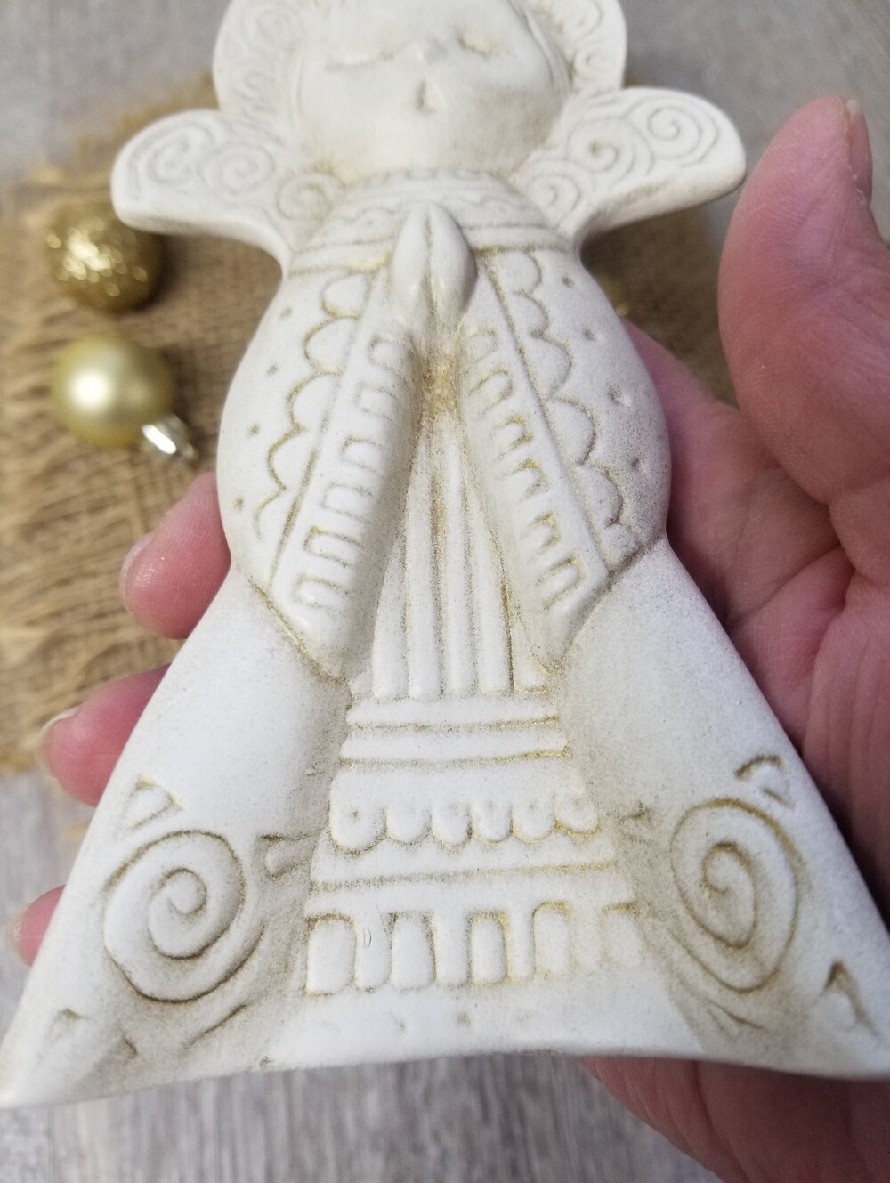 Vintage Ceramic Praying Angel - Picture 6 of 10